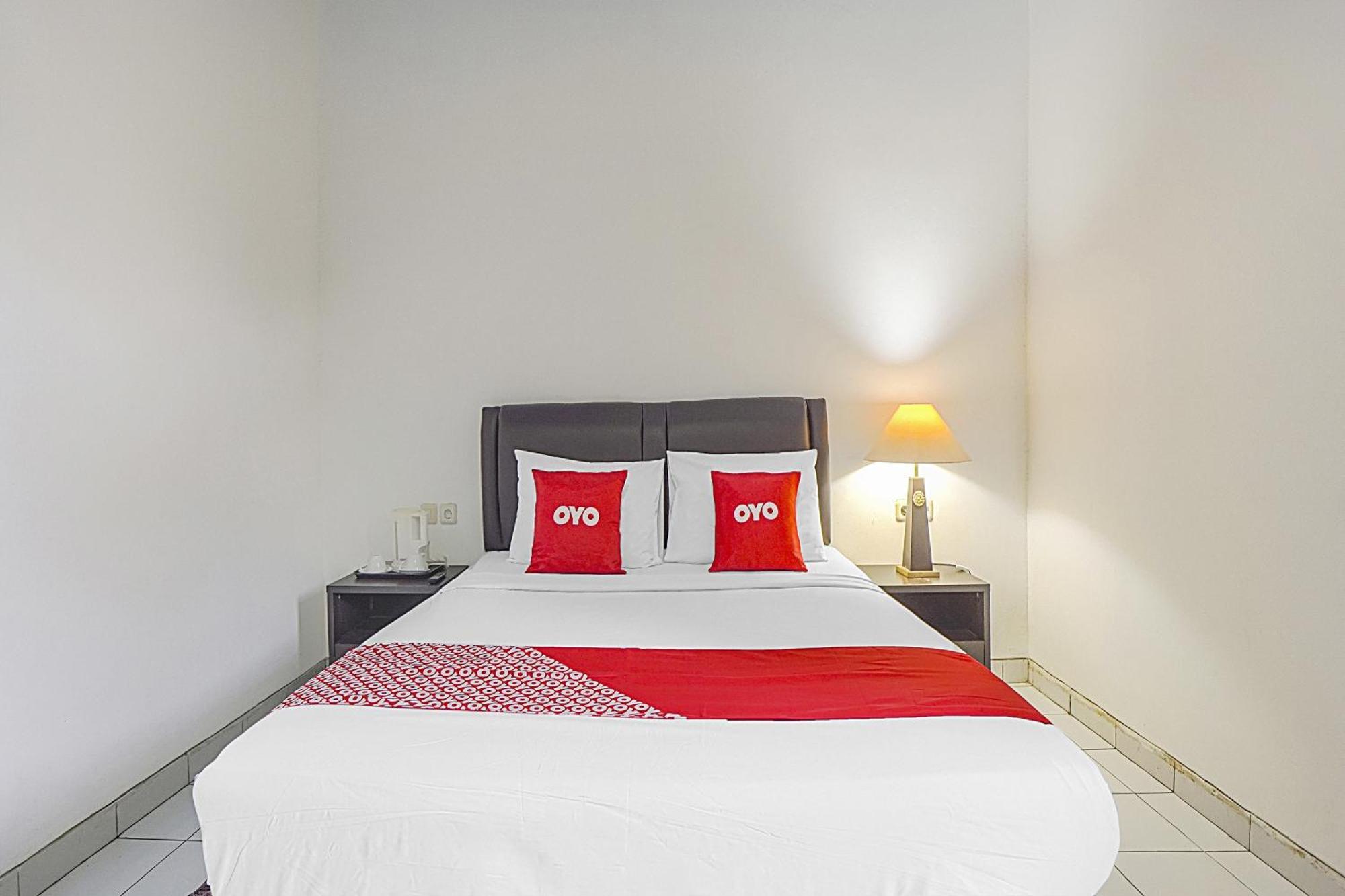 Oyo Life 90589 Palem Garden Hotel Tulungagung Eksteriør bilde
