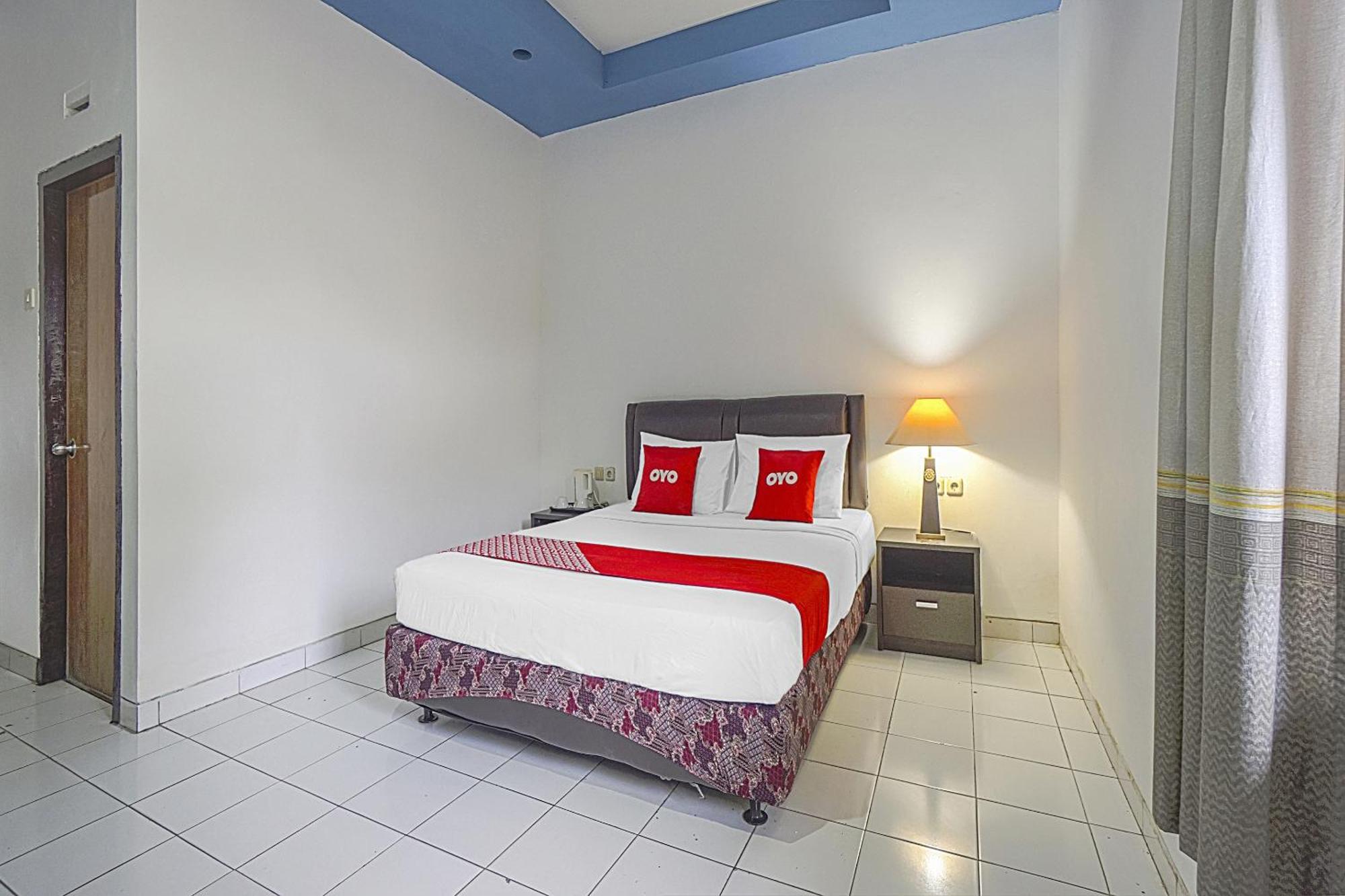 Oyo Life 90589 Palem Garden Hotel Tulungagung Eksteriør bilde