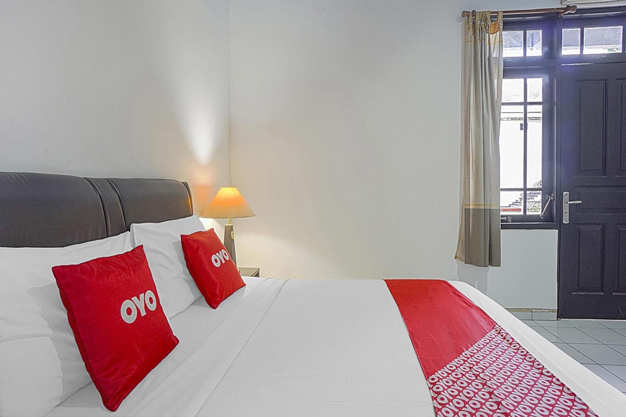 Oyo Life 90589 Palem Garden Hotel Tulungagung Eksteriør bilde