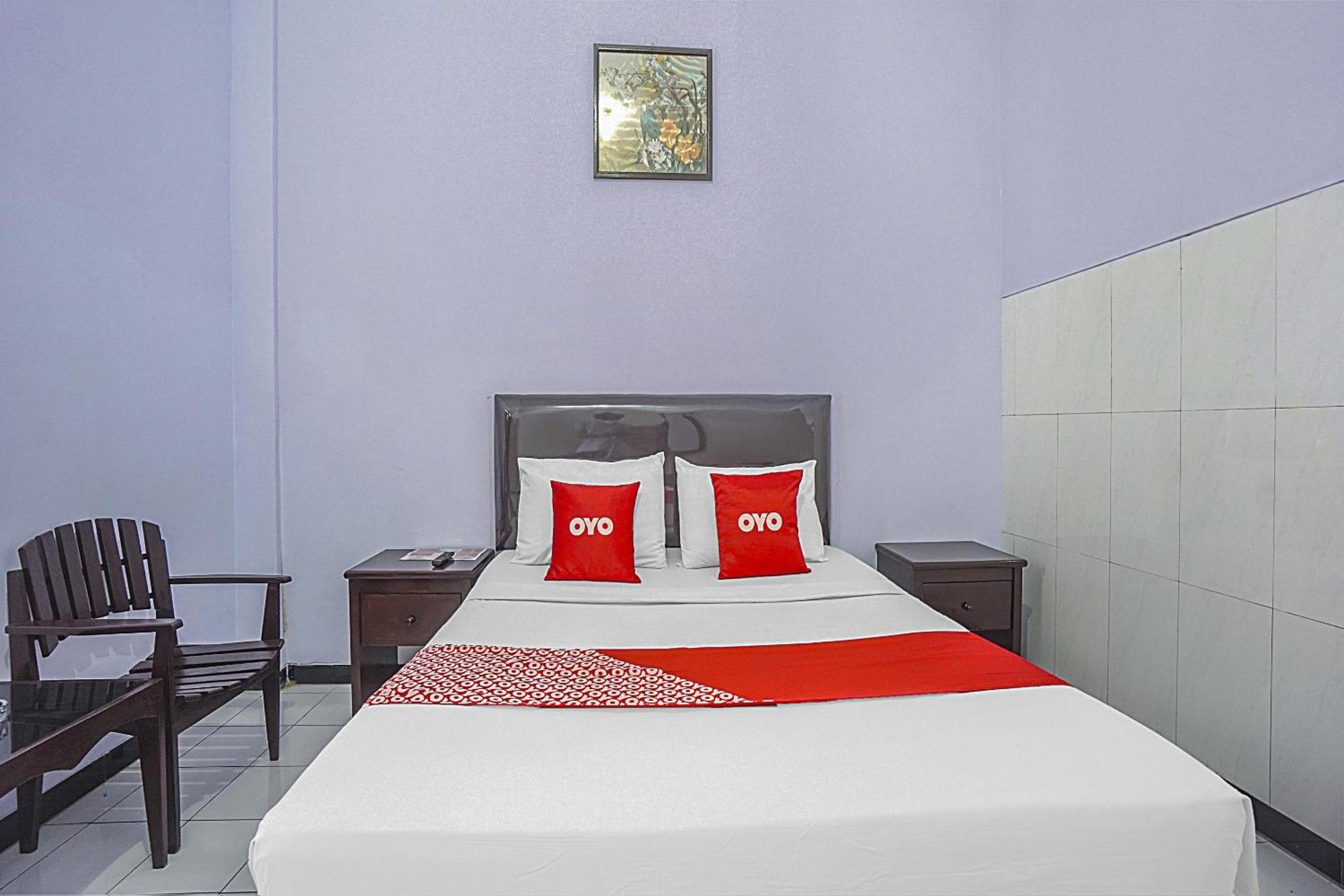 Oyo Life 90589 Palem Garden Hotel Tulungagung Eksteriør bilde