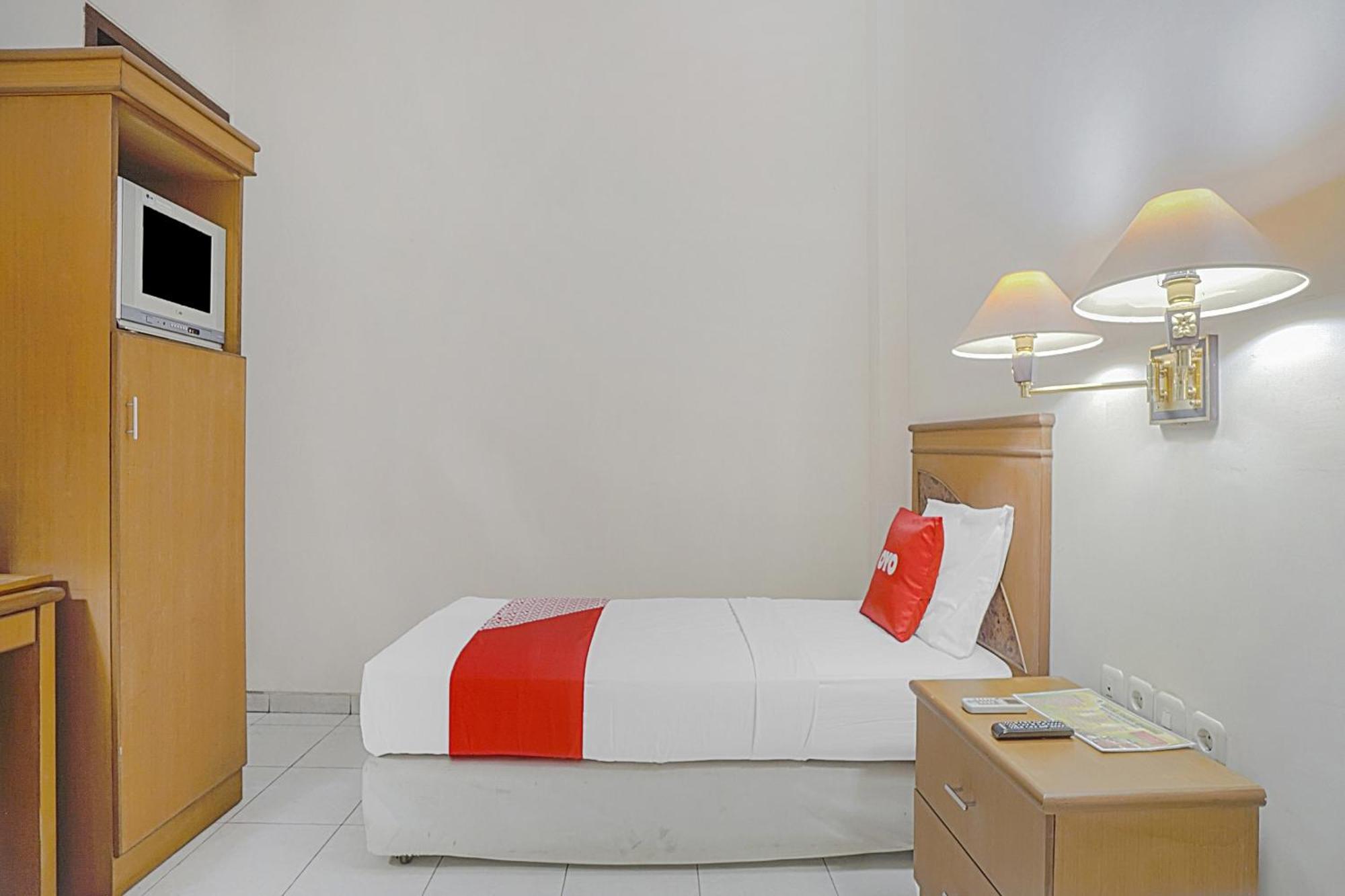 Oyo Life 90589 Palem Garden Hotel Tulungagung Eksteriør bilde